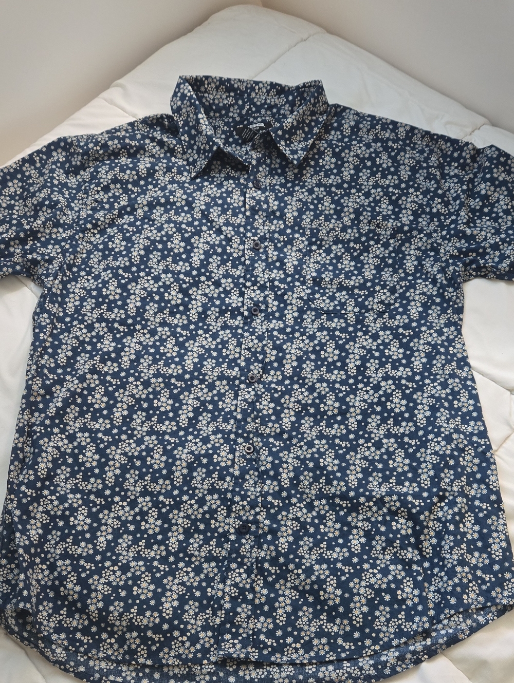 RSQ Navy Blue Floral Short-Sleeve Button-Down Shirt